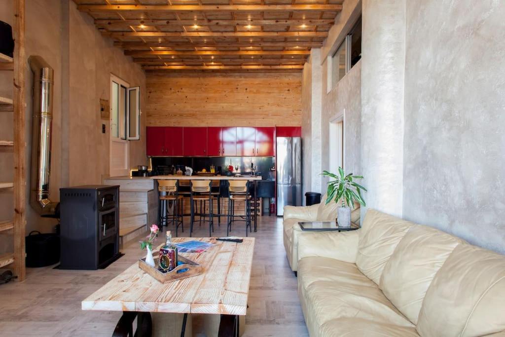 Lenico Beachfront Suites Agia Pelagia Екстериор снимка