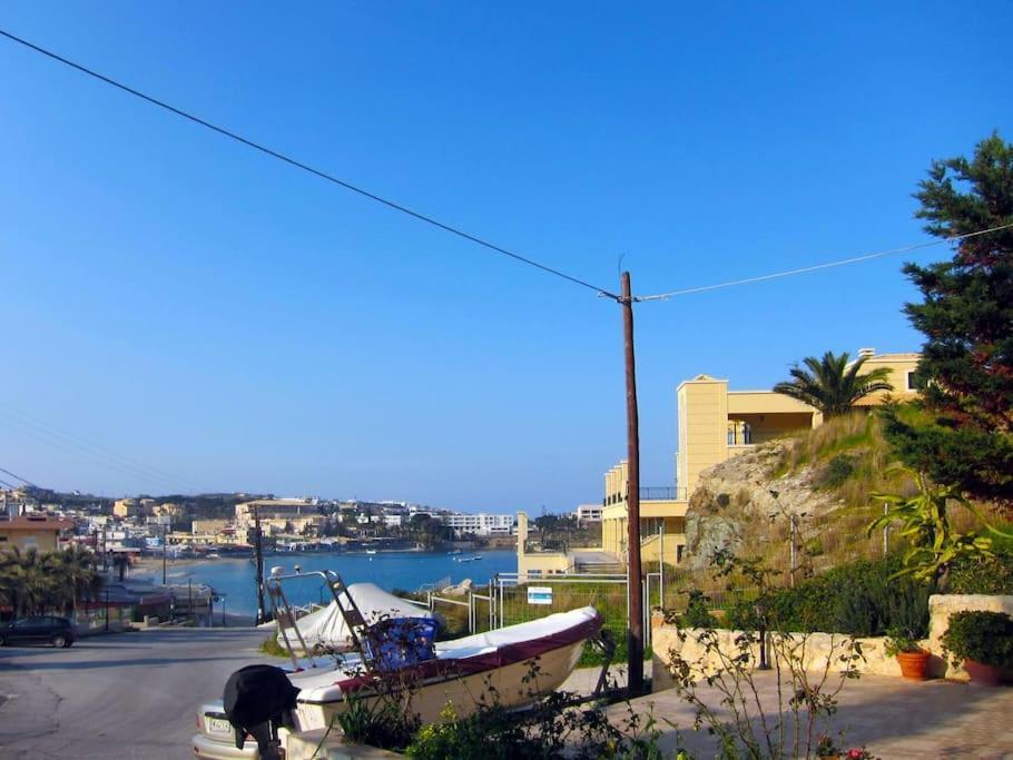 Lenico Beachfront Suites Agia Pelagia Екстериор снимка